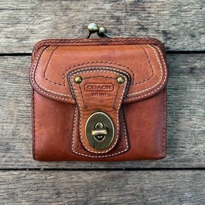 Vintage Coach Legacy 65th Anniversary Kiss Lock Wallet